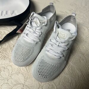 Nfinity Flyte Cheer Shoes for Youth Girls